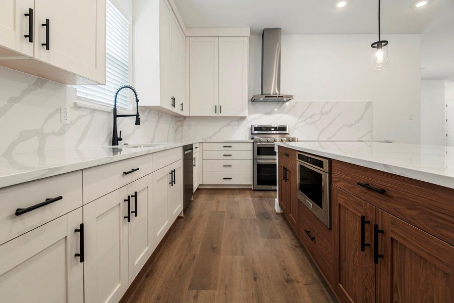 Furnished interior view inside a new home in Hallimore Ranch, Rosenberg (Image 8).