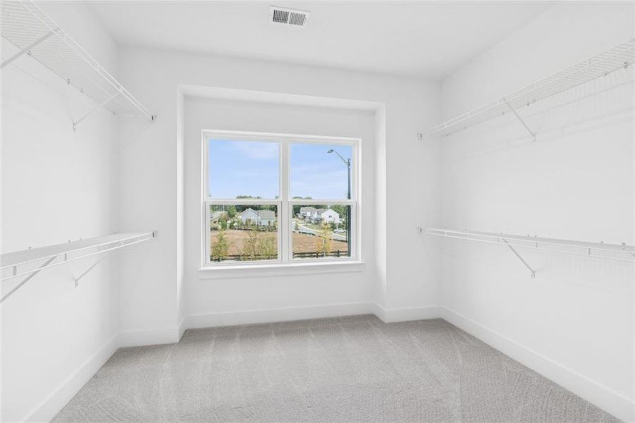 Spacious, unfurnished interior of a new home in Havencroft, Woodstock (Image 11).