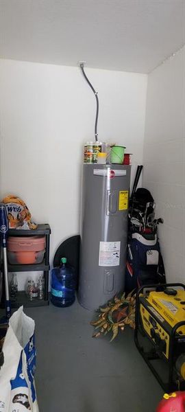 Close-up of interior finishes inside a home in , Dunnellon (Image 13).