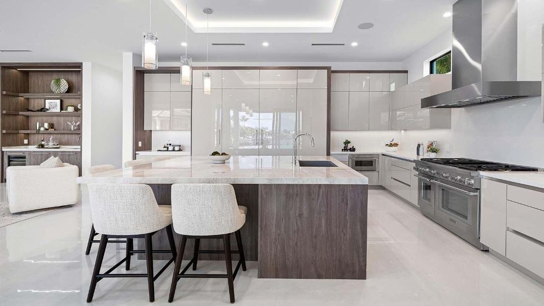 721 NE Marine Dr (14) 721 NE Marine Dr (14)