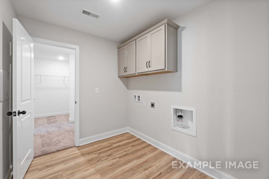 Spacious, unfurnished interior of a new home in Mercer Meadows, Royse City (Image 29).