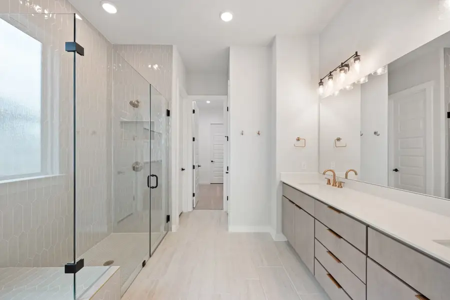 Furnished interior view inside a new home in Park Central, Georgetown (Image 15).