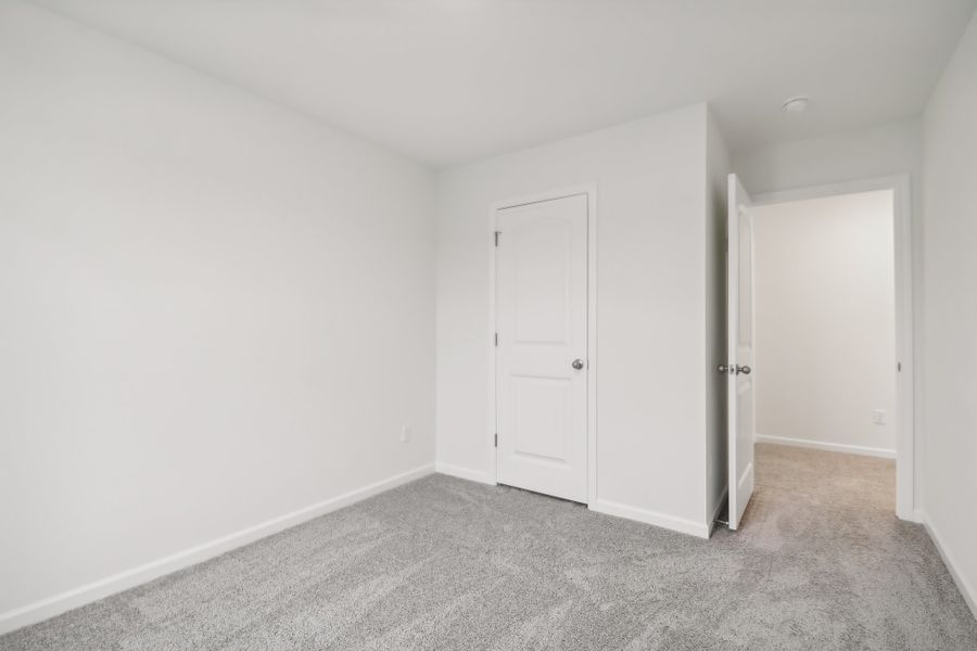 Spacious, unfurnished interior of a new home in Portrait Hills, Aiken (Image 24).