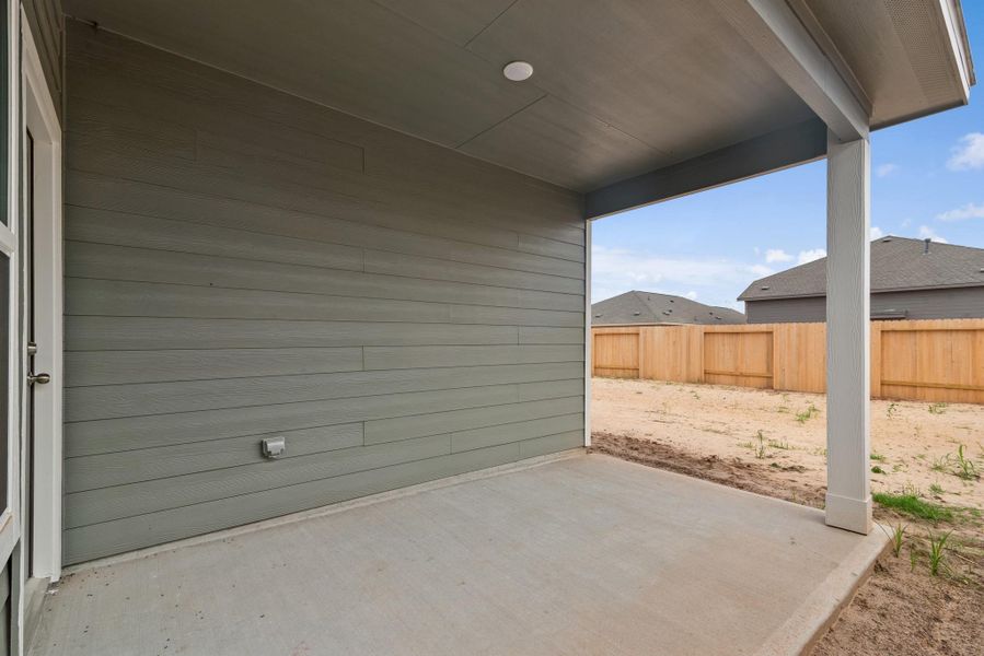 The Kettering II- Rear Covered Patio