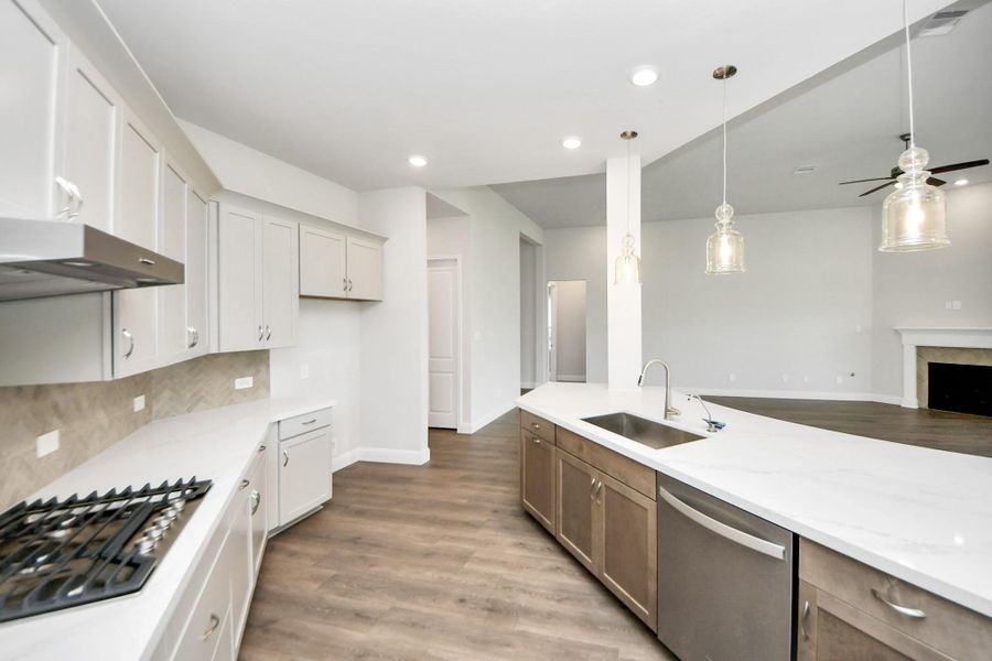 Furnished interior view inside a new home in ARTAVIA: Hilltop Collection, Conroe (Image 6). Furnished interior view inside a new home in ARTAVIA: Hilltop Collection, Conroe (Image 6).