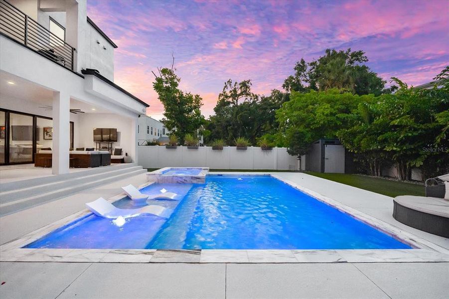 Exterior details and patio area of a home in , Tampa (Image 34).