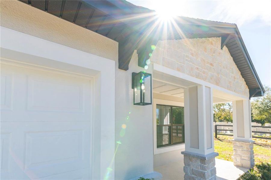 Exterior details and patio area of a home in , Lakeland (Image 42).