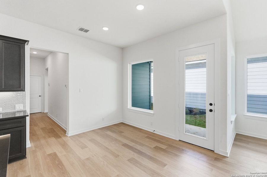 Spacious, unfurnished interior of a new home in The Crossvine – Garden Homes, Schertz (Image 33). Spacious, unfurnished interior of a new home in The Crossvine – Garden Homes, Schertz (Image 33).