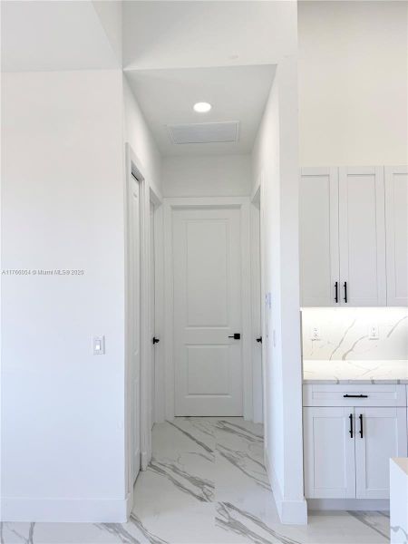 Image 34 of a home in .