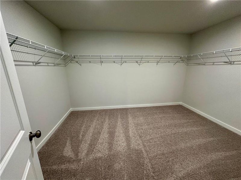 Spacious, unfurnished interior of a new home in Reserve at Gum Springs, Jefferson (Image 16).