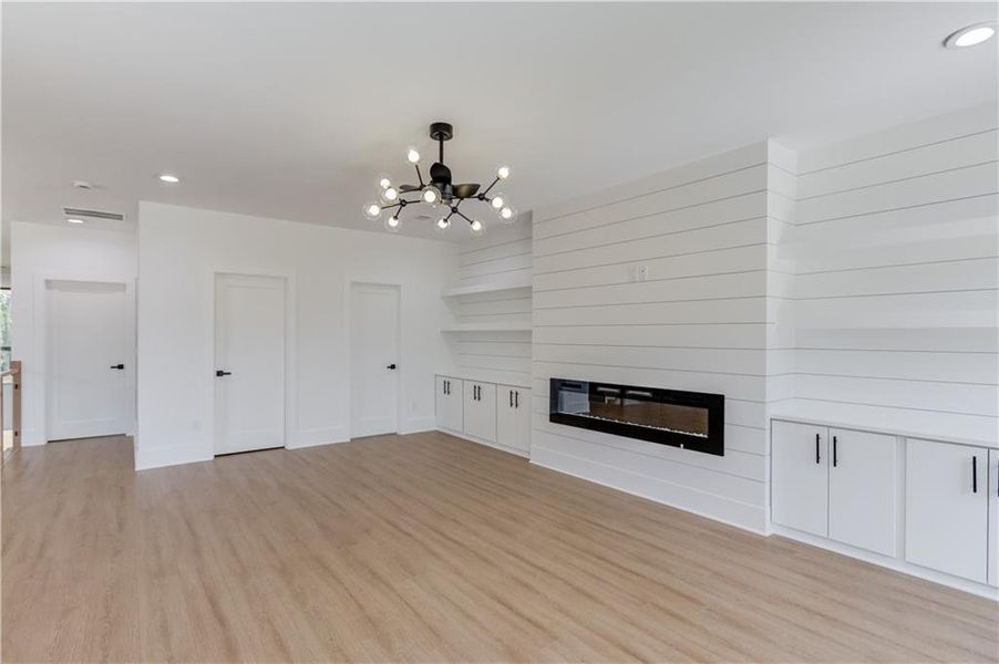 Image 43 of a home in .