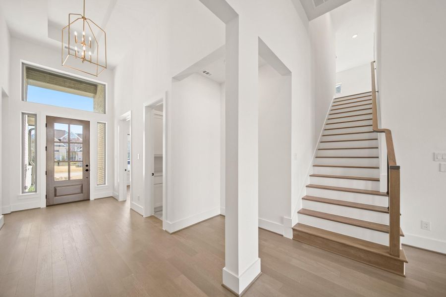 Spacious, unfurnished interior of a new home in Weston Lakes, Fulshear (Image 19).