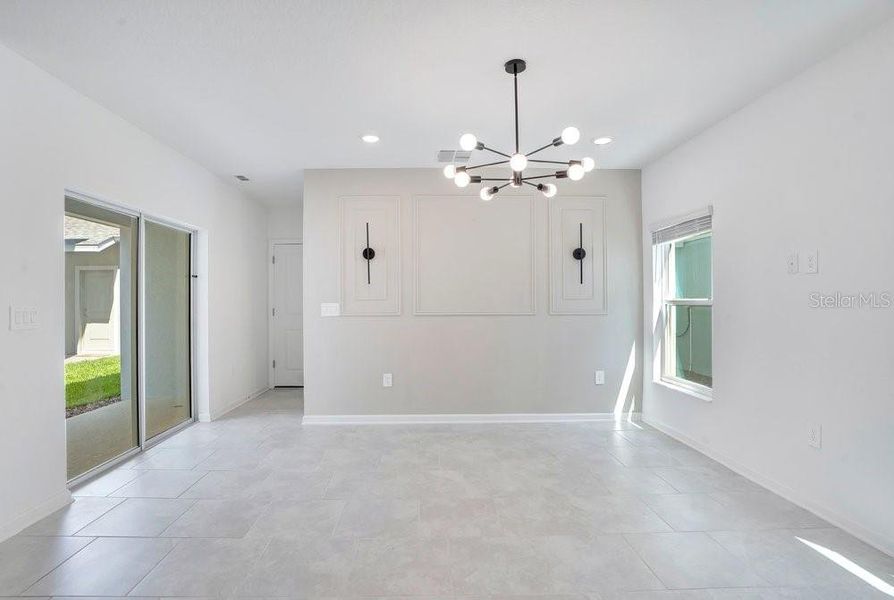 Spacious, unfurnished interior of a new home in Wellness Ridge, Clermont (Image 28).