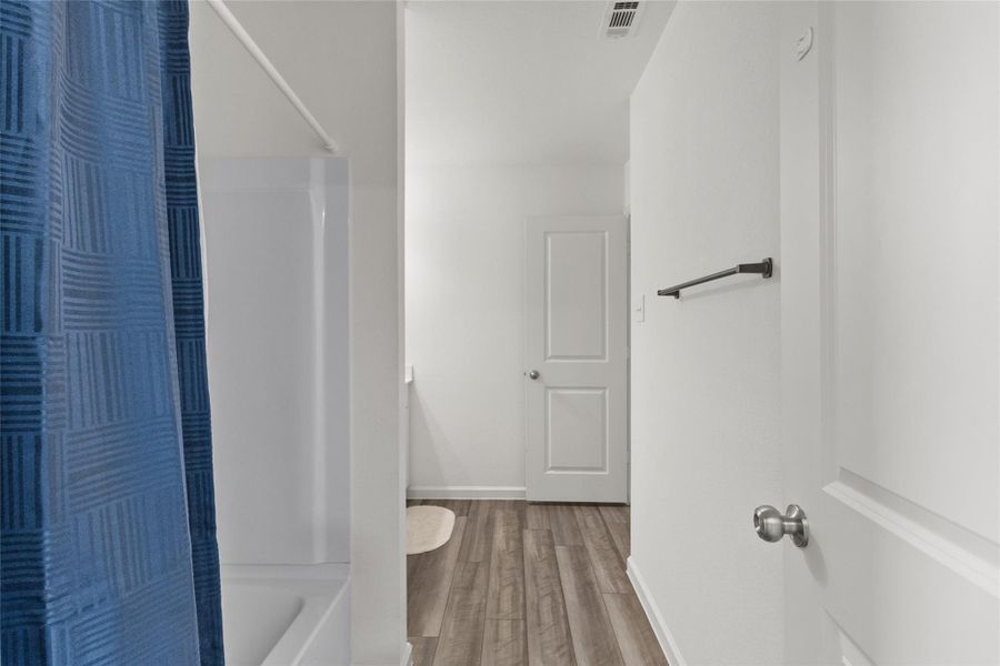 Spacious, unfurnished interior of a new home in Chapel Run, Montgomery (Image 15). Spacious, unfurnished interior of a new home in Chapel Run, Montgomery (Image 15).