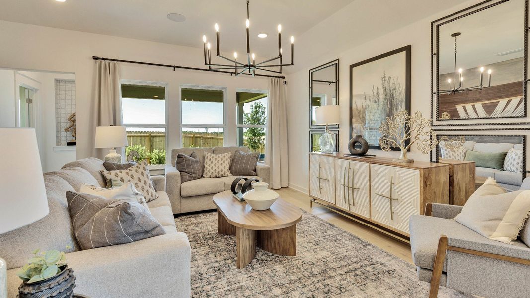 Paramount Floor Plan - Representative Photo