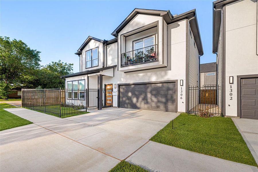 Front exterior of a new home in , Houston, TX, highlighting curb appeal (Image 23). Front exterior of a new home in , Houston, TX, highlighting curb appeal (Image 23).