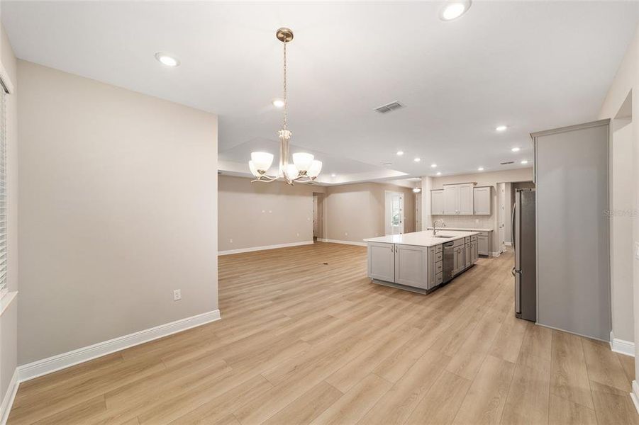 Spacious, unfurnished interior of a new home in , Ocala (Image 38).