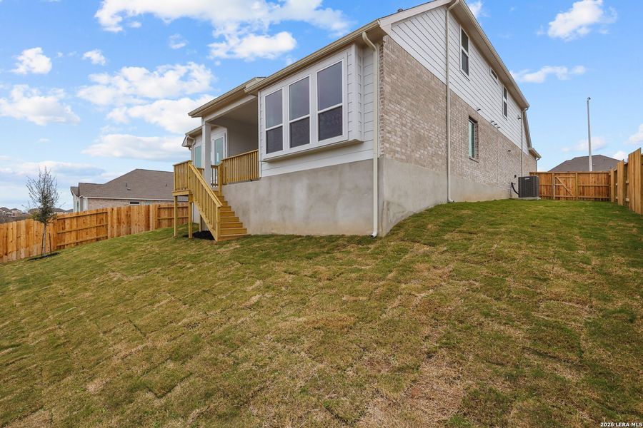 Exterior details and patio area of a home in Homestead, Schertz (Image 4).