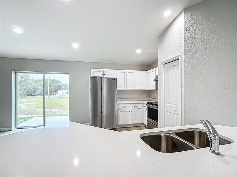 Furnished interior view inside a new home in , Belleview (Image 7).