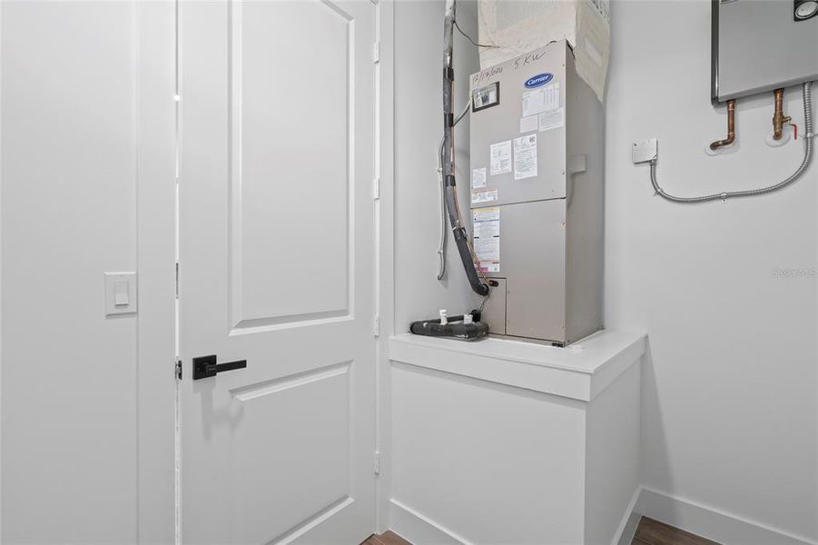 Image 43 of a home in .