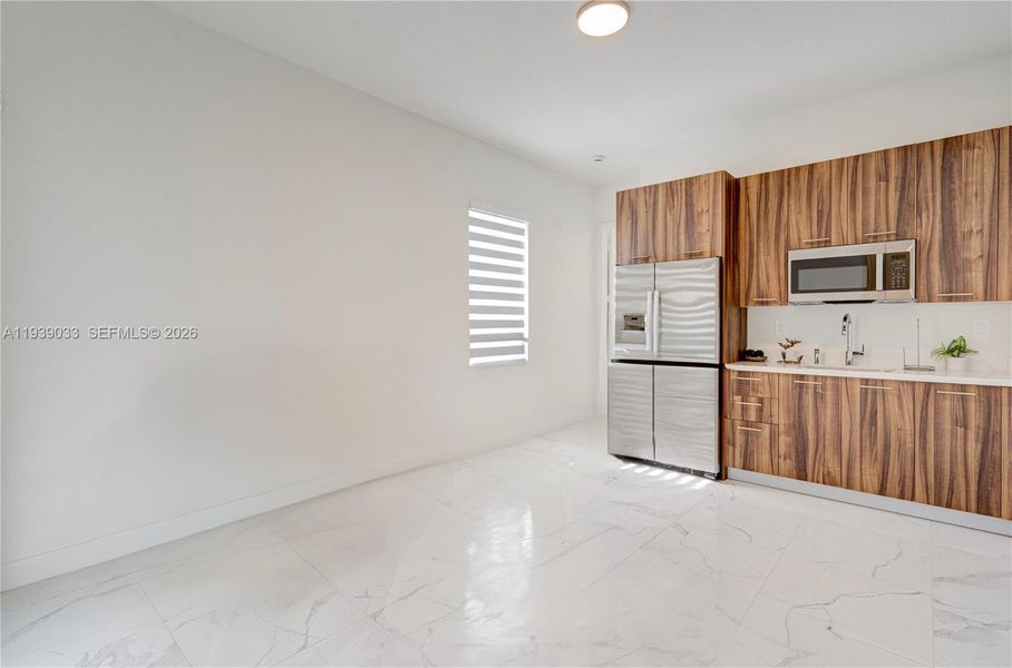 Image 35 of a home in Crescent Ridge.