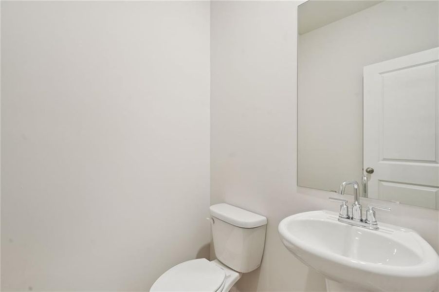 Furnished interior view inside a new home in Avalon - Parc Series, Conyers (Image 10). Furnished interior view inside a new home in Avalon - Parc Series, Conyers (Image 10).