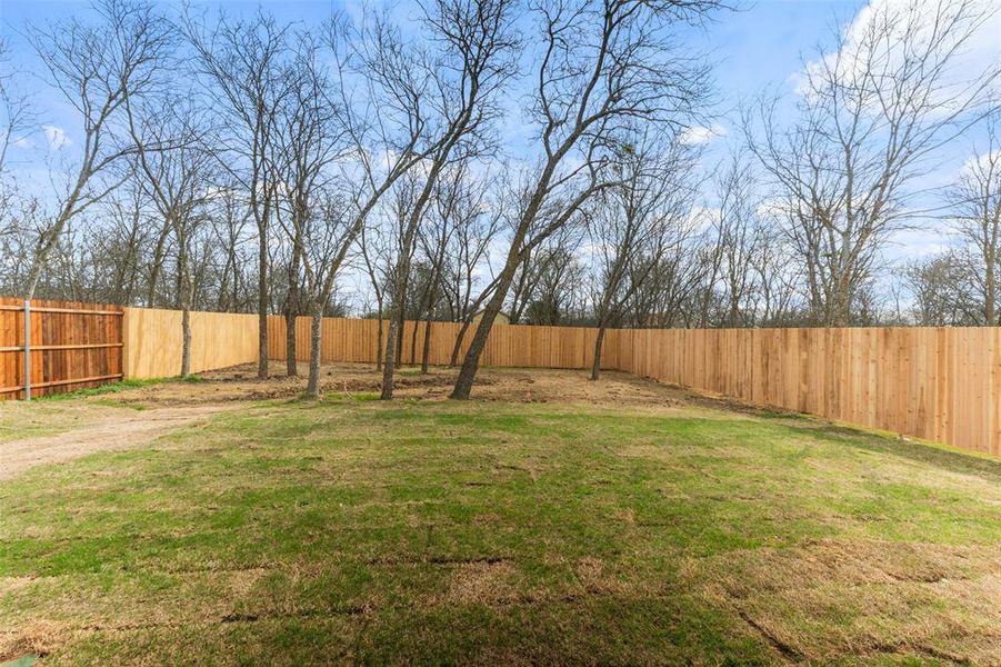 Exterior details and patio area of a home in , Hillsboro (Image 26).