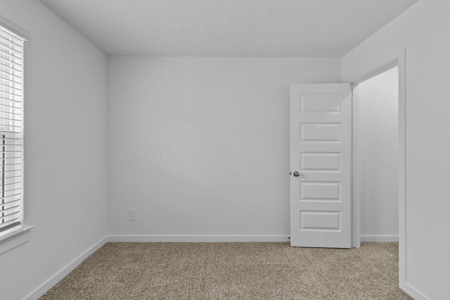 Spacious, unfurnished interior of a new home in Highland Court, Houston (Image 19). Spacious, unfurnished interior of a new home in Highland Court, Houston (Image 19).