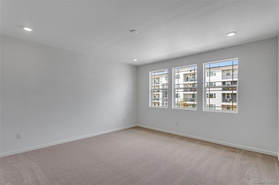 Spacious, unfurnished interior of a new home in Sugar Mill Village, Longmont (Image 20). Spacious, unfurnished interior of a new home in Sugar Mill Village, Longmont (Image 20).