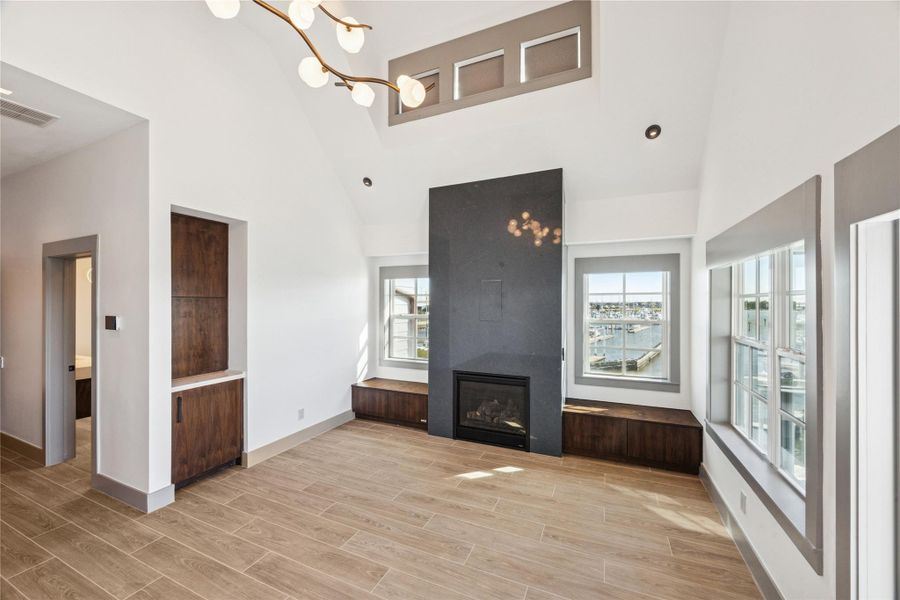 Furnished interior view inside a new home in , Seabrook (Image 8).