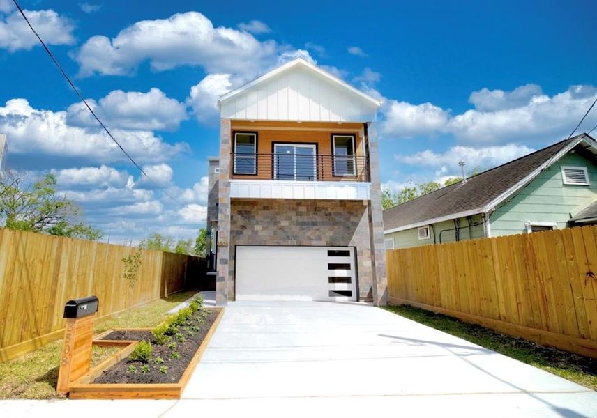 Image 41 of a home in .