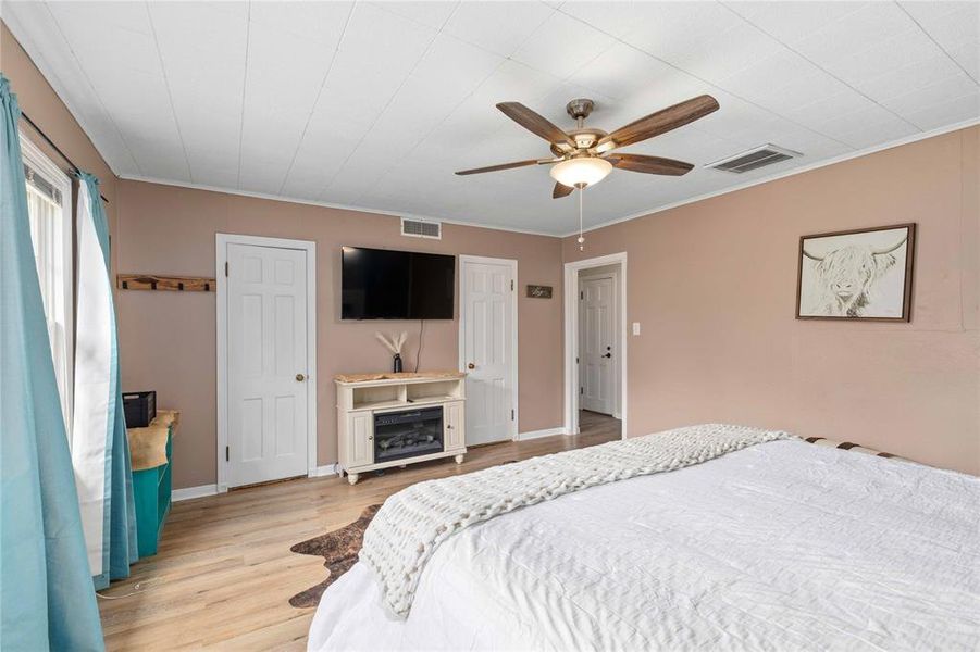 Furnished interior view inside a new home in , Brownwood (Image 5). Furnished interior view inside a new home in , Brownwood (Image 5).