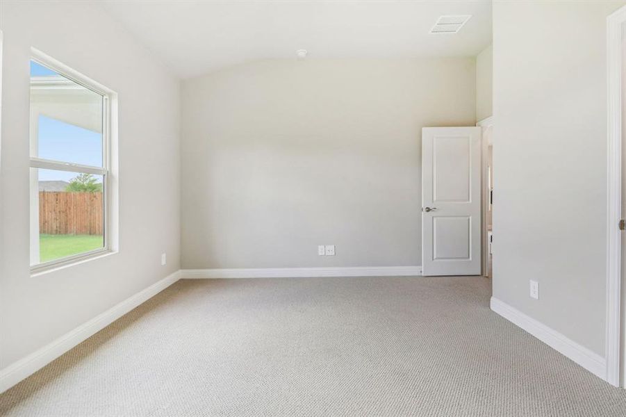 Photo is not of the actual home, but is an inspirational photo of builder’s model home and may depict options, furnishings, and/or decorator features that are not included. Photo is not of the actual home, but is an inspirational photo of builder’s model home and may depict options, furnishings, and/or decorator features that are not included.