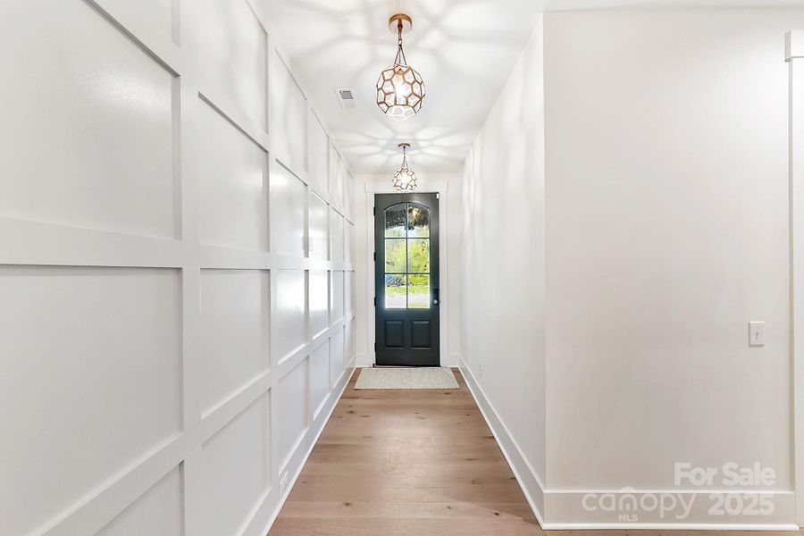 Image 37 of a home in .