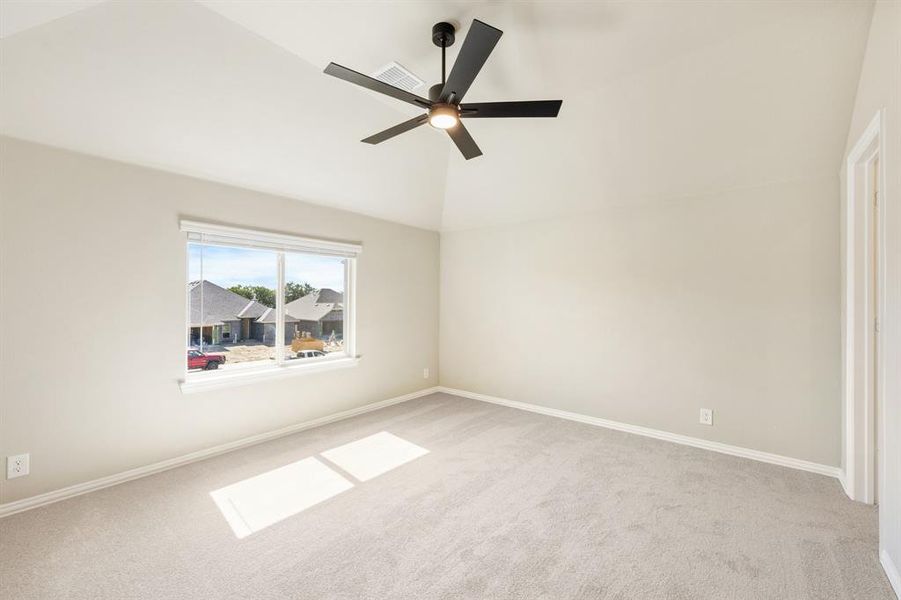 Spacious, unfurnished interior of a new home in Timberbrook 3B-4A, Justin (Image 35). Spacious, unfurnished interior of a new home in Timberbrook 3B-4A, Justin (Image 35).