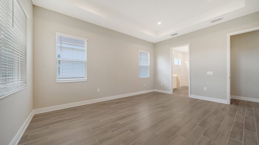 Spacious, unfurnished interior of a new home in Grand Palm, Venice (Image 21). Spacious, unfurnished interior of a new home in Grand Palm, Venice (Image 21).