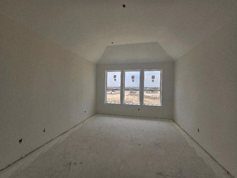 Empty room with vaulted ceiling Empty room with vaulted ceiling