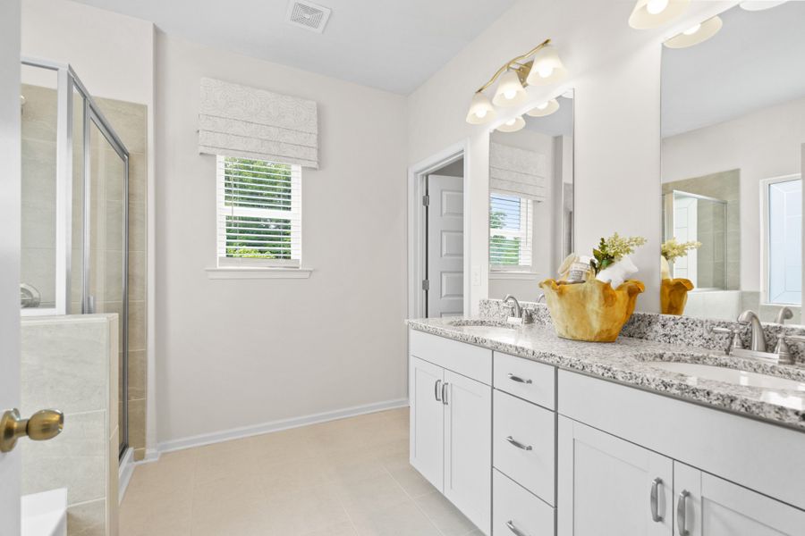 Furnished interior view inside a new home in Laurelwood Park, Gallatin (Image 8).