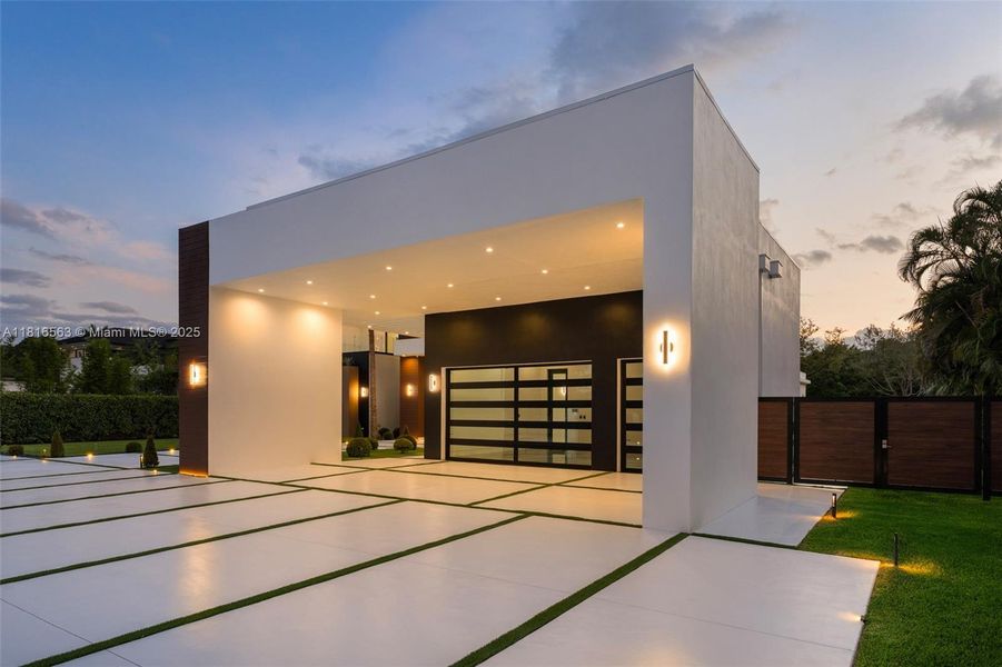 Image 59 of a home in .