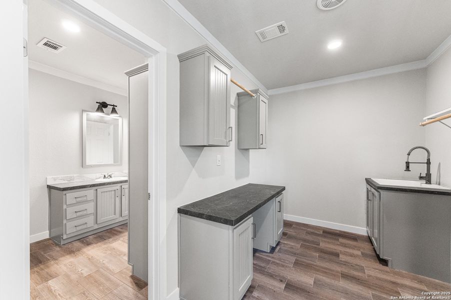 Image 56 of a home in .