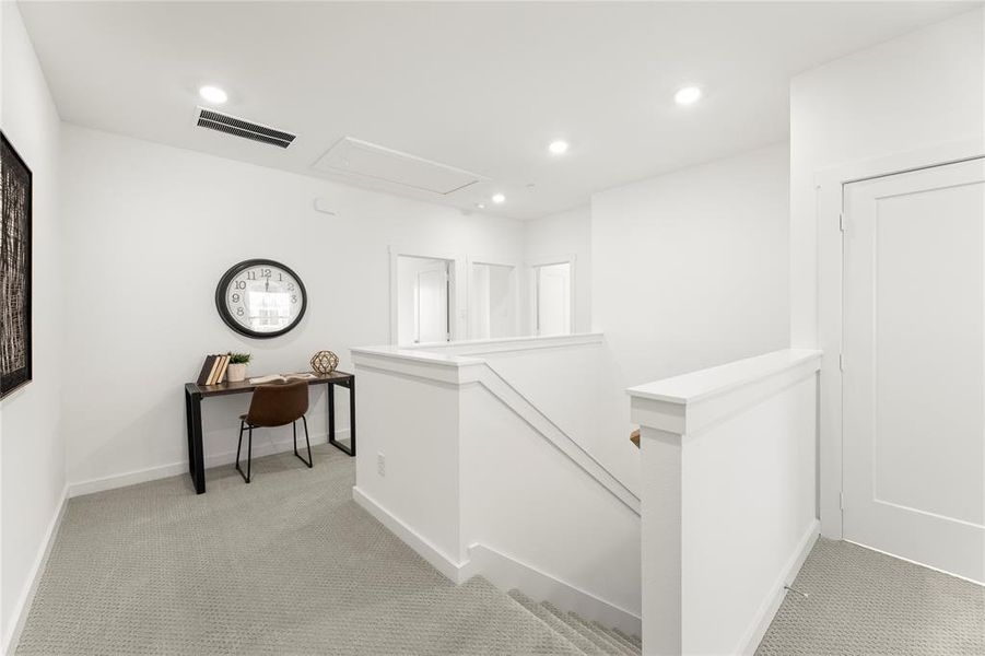 13. 730 Tower - Loft 13. 730 Tower - Loft