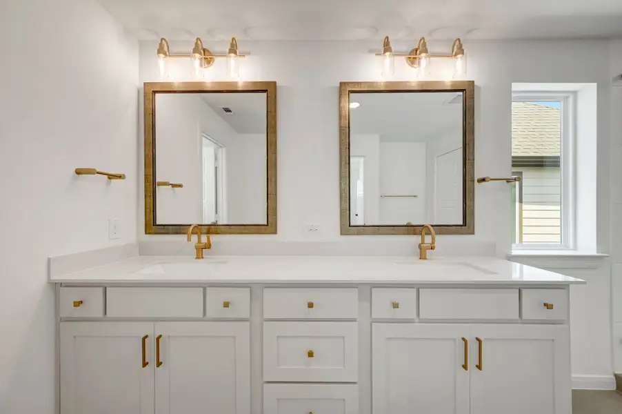 Owner's Bath