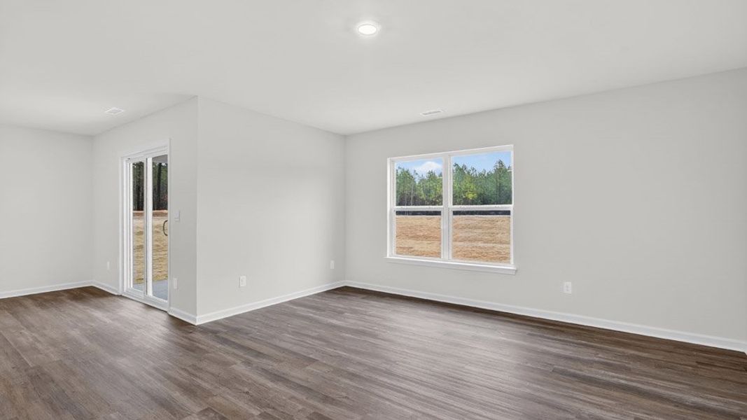 Spacious, unfurnished interior of a new home in Wilson's Ridge, Wilson's Mills (Image 12).