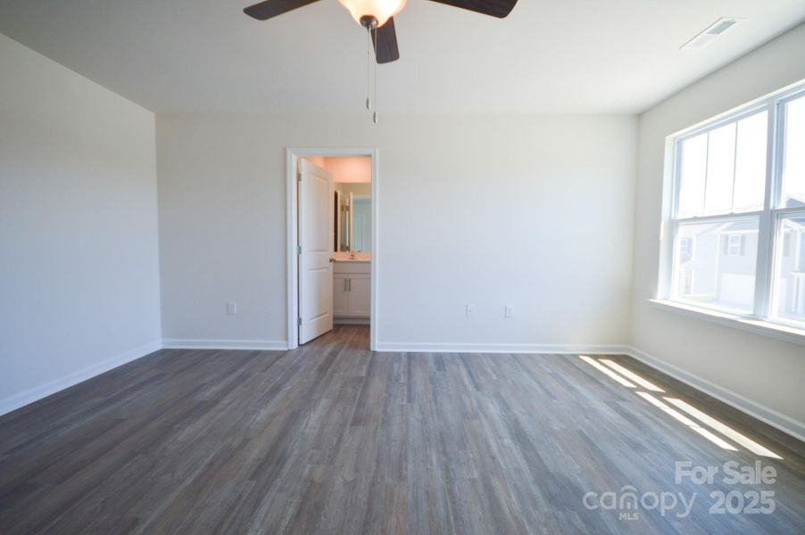 Photos are representative Photos are representative