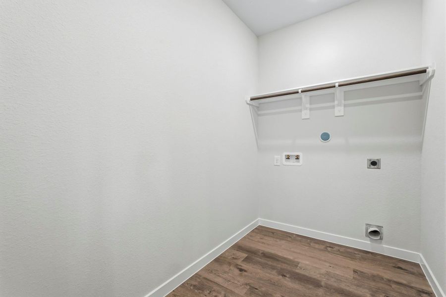 Spacious, unfurnished interior of a new home in Northpark South, Porter (Image 15). Spacious, unfurnished interior of a new home in Northpark South, Porter (Image 15).