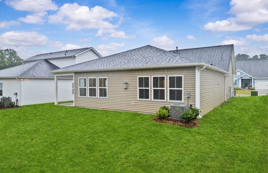 Exterior details and patio area of a home in Briarwood Reserve, Spartanburg (Image 3).