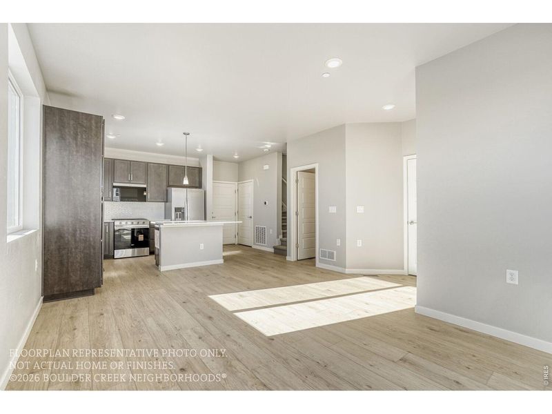 Spacious, unfurnished interior of a new home in Baseline, Broomfield (Image 22).