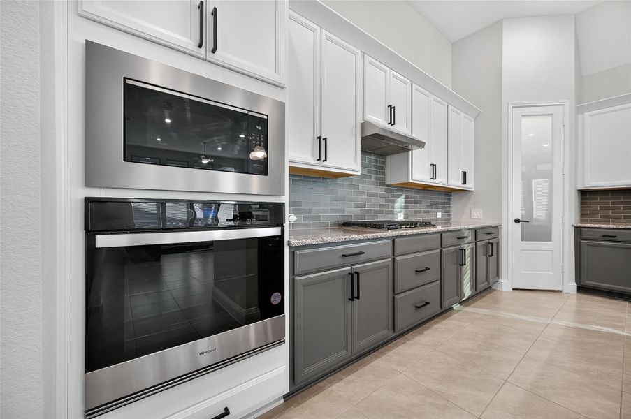 Image 9 of a home in Arabella on the Prairie: Heritage Collection.