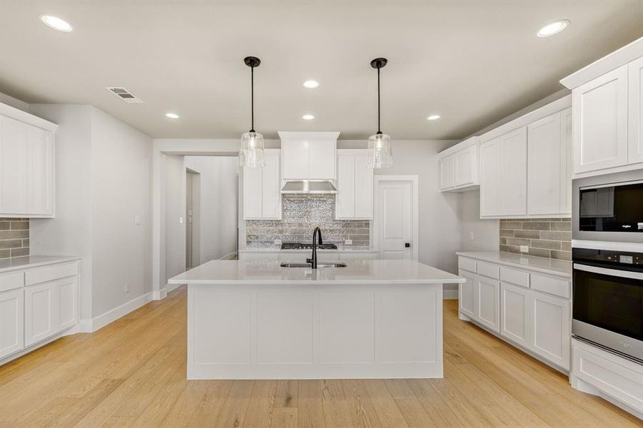 Furnished interior view inside a new home in Wellington, Fort Worth (Image 6). Furnished interior view inside a new home in Wellington, Fort Worth (Image 6).