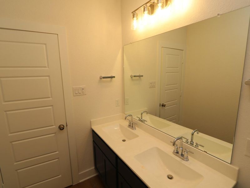 Furnished interior view inside a new home in Miller's Pond, Rosenberg (Image 4). Furnished interior view inside a new home in Miller's Pond, Rosenberg (Image 4).